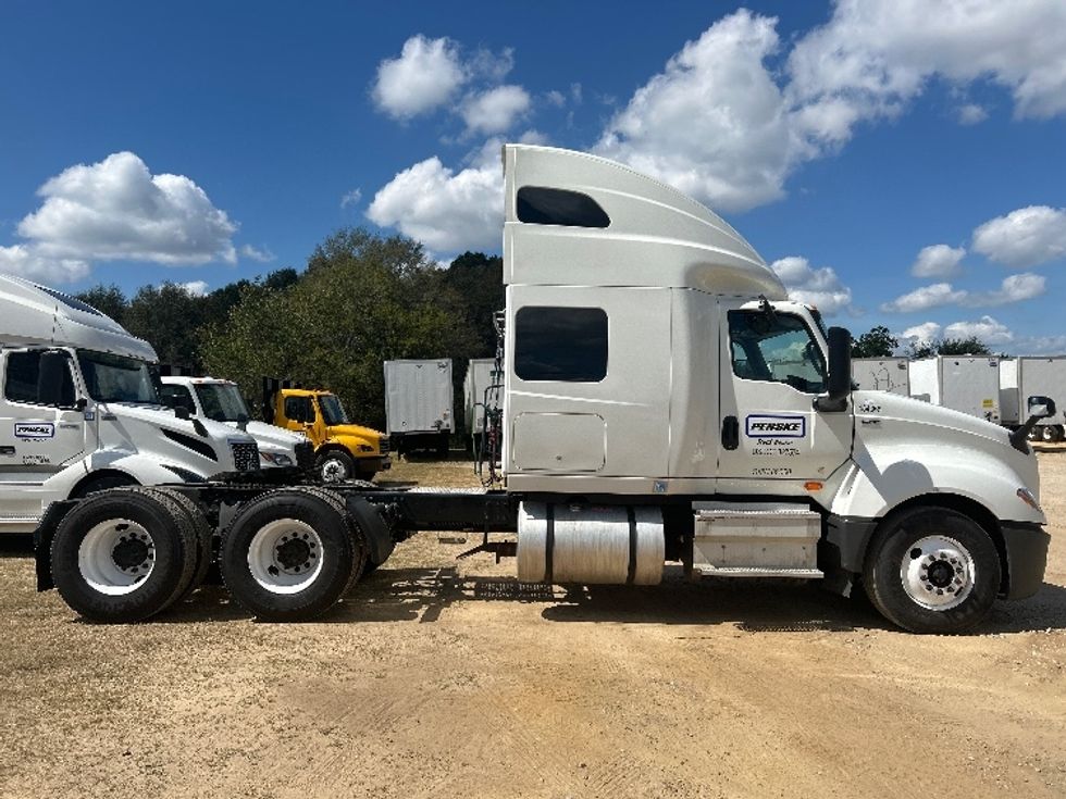 Sleeper Tractor-Heavy Duty Tractors-International-2022-LT625-Pensacola-FL-321,542\n\t\tmiles-$ 70,000 - Image 8