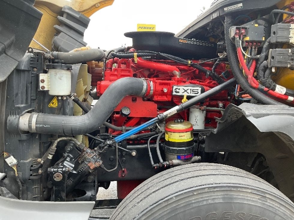 Sleeper Tractor-Heavy Duty Tractors-International-2022-LT625-Perrysburg-OH-375,643\n\t\tmiles-$ 61,500 - Image 21