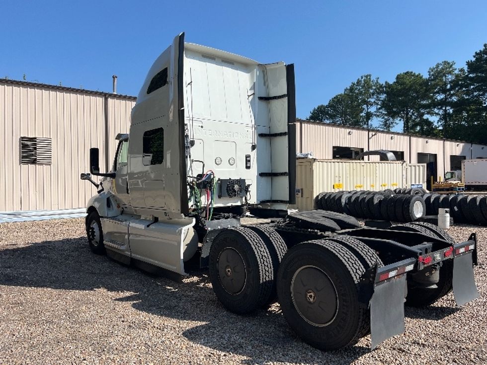 Sleeper Tractor-Heavy Duty Tractors-International-2022-LT625-Phoenix-AZ-421,393\n\t\tmiles-$ 67,750 - Image 5