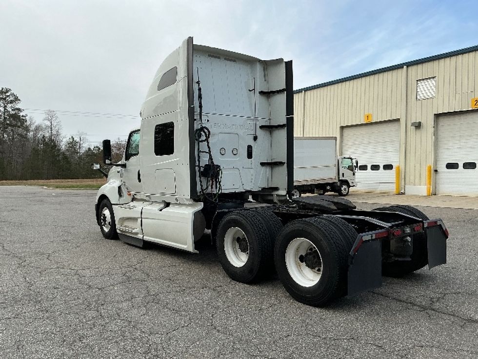Sleeper Tractor-Heavy Duty Tractors-International-2022-LT625-Prince George-VA-432,108\n\t\tmiles-$ 55,750 - Image 5