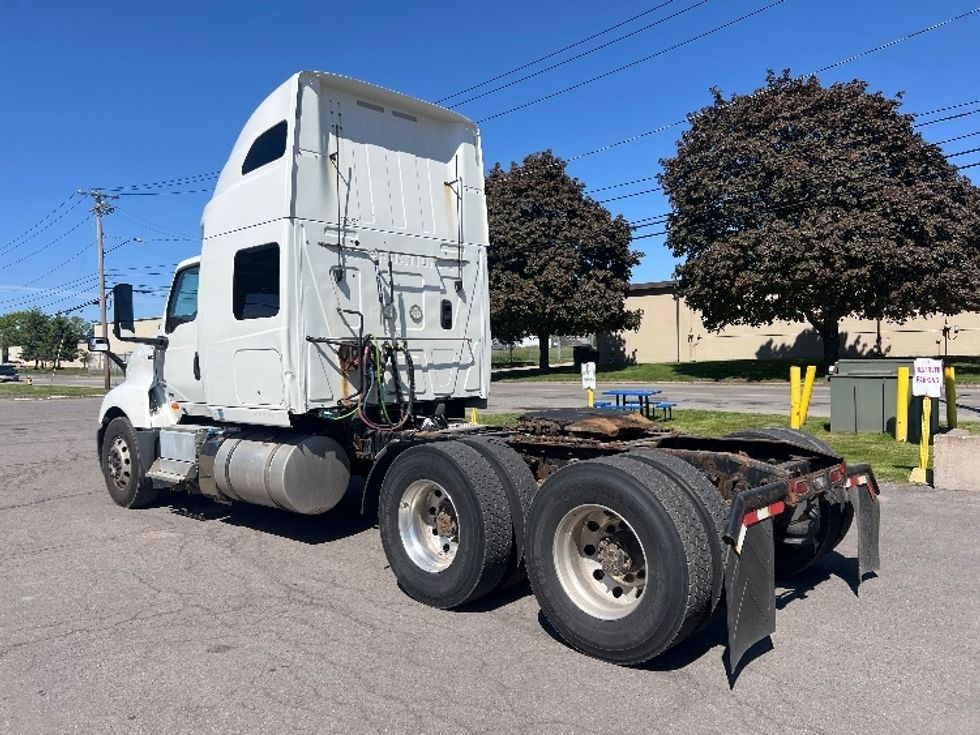 Sleeper Tractor-Heavy Duty Tractors-International-2022-LT625-Rochester-NY-595,969\n\t\tmiles-$ 28,750 - Image 5