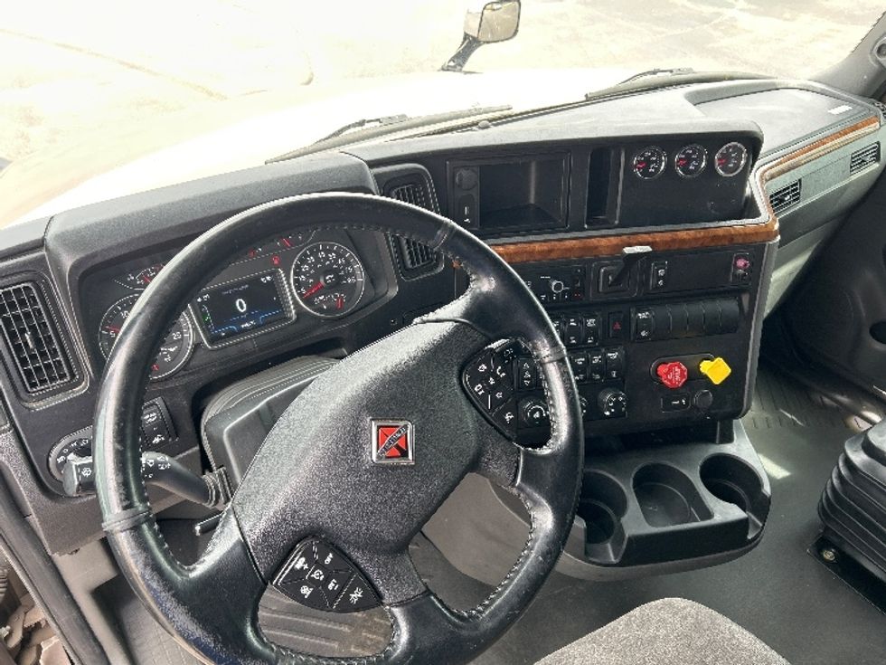 Sleeper Tractor-Heavy Duty Tractors-International-2022-LT625-Rothschild-WI-347,996\n\t\tmiles-$ 67,500 - Image 11