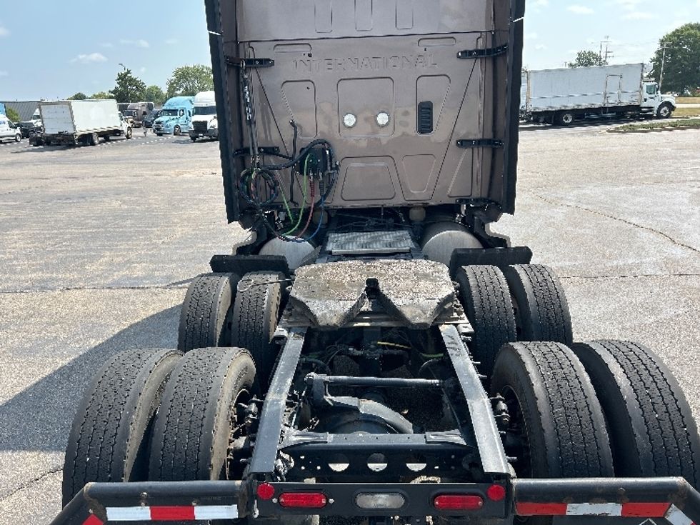 Sleeper Tractor-Heavy Duty Tractors-International-2022-LT625-Rothschild-WI-358,938\n\t\tmiles-$ 69,750 - Image 6