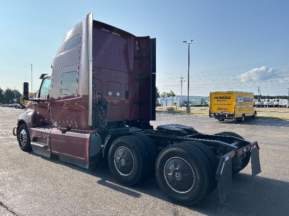 Sleeper Tractor-Heavy Duty Tractors-International-2022-LT625-Rothschild-WI-408,553\n\t\tmiles-$ 62,250 - Image 5
