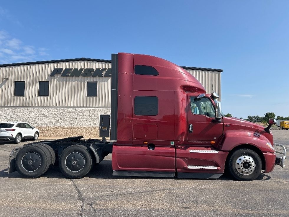 Sleeper Tractor-Heavy Duty Tractors-International-2022-LT625-Rothschild-WI-408,553\n\t\tmiles-$ 62,250 - Image 8
