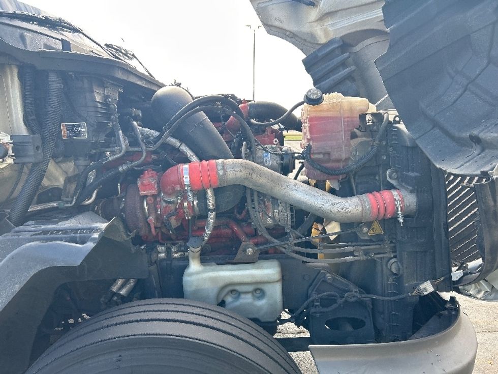 Sleeper Tractor-Heavy Duty Tractors-International-2022-LT625-Rothschild-WI-580,504\n\t\tmiles-$ 44,250 - Image 20