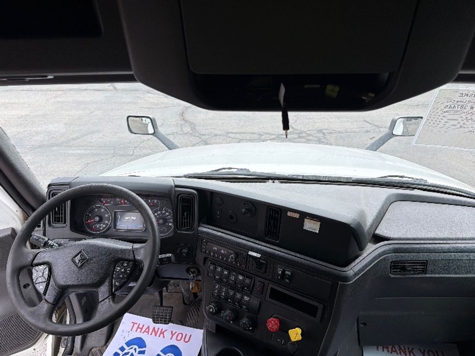 Sleeper Tractor-Heavy Duty Tractors-International-2022-LT625-Salt Lake City-UT-651,256\n\t\tmiles-$ 46,750 - Image 12