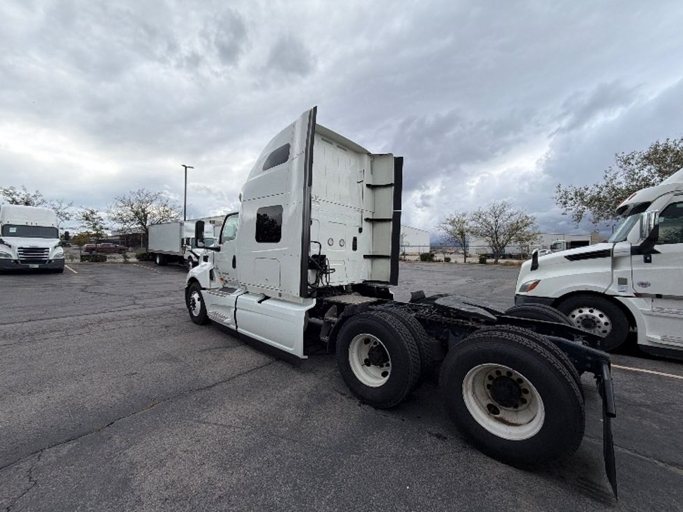 Sleeper Tractor-Heavy Duty Tractors-International-2022-LT625-Salt Lake City-UT-651,256\n\t\tmiles-$ 46,750 - Image 5