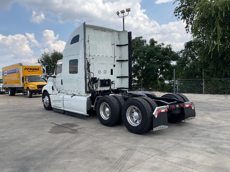 Sleeper Tractor-Heavy Duty Tractors-International-2022-LT625-San Antonio-TX-221,729\n\t\tmiles-$ 86,250 - Image 5