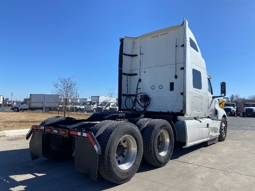Sleeper Tractor-Heavy Duty Tractors-International-2022-LT625-San Antonio-TX-312,613\n\t\tmiles-$ 72,000 - Image 7