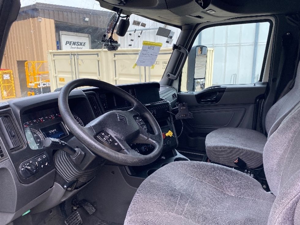 Sleeper Tractor-Heavy Duty Tractors-International-2022-LT625-San Antonio-TX-555,401\n\t\tmiles-$ 51,500 - Image 9