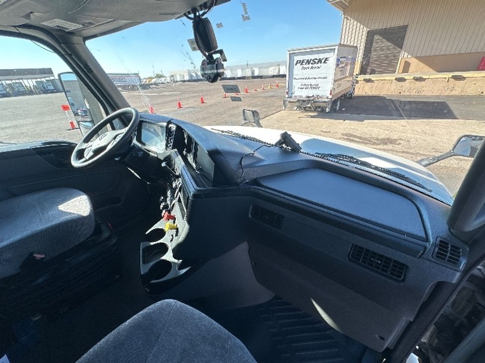 Sleeper Tractor-Heavy Duty Tractors-International-2022-LT625-San Antonio-TX-613,142\n\t\tmiles-$ 45,500 - Image 15