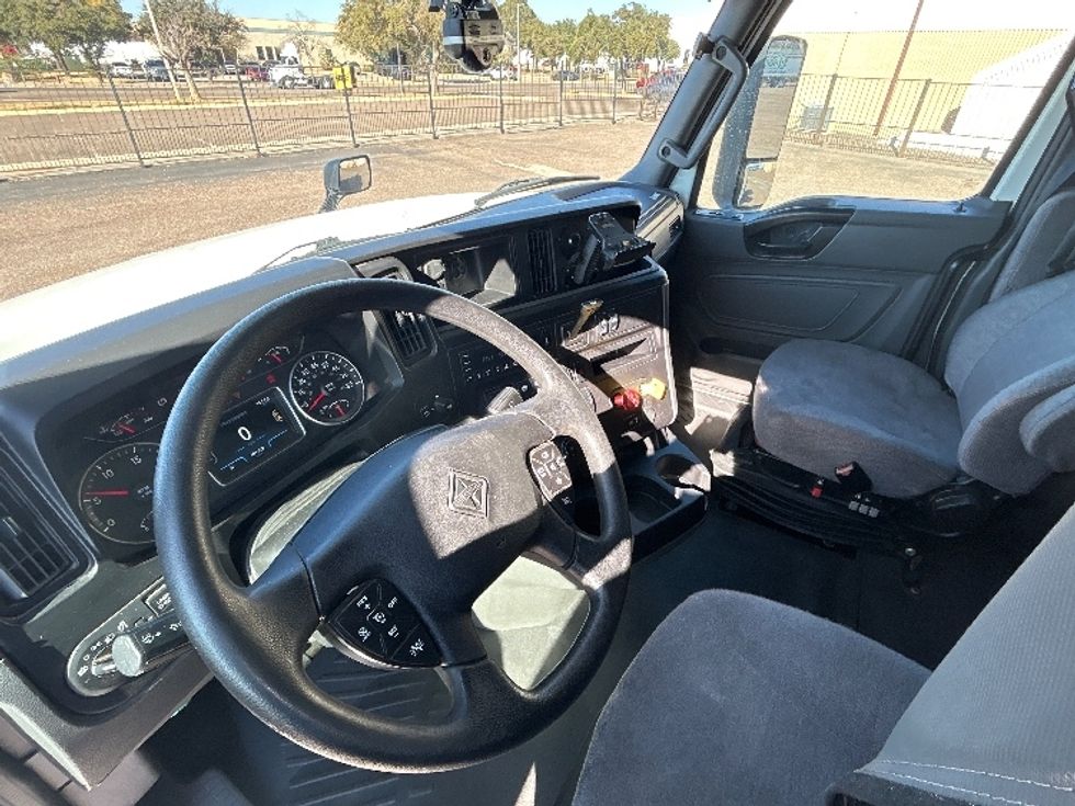 Sleeper Tractor-Heavy Duty Tractors-International-2022-LT625-San Antonio-TX-691,523\n\t\tmiles-$ 37,750 - Image 10