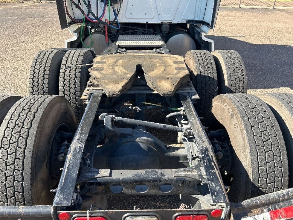 Sleeper Tractor-Heavy Duty Tractors-International-2022-LT625-San Antonio-TX-691,523\n\t\tmiles-$ 37,750 - Image 6