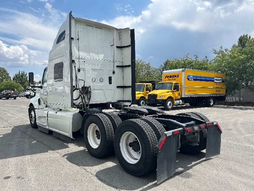 Sleeper Tractor-Heavy Duty Tractors-International-2022-LT625-Sparks-NV-510,457\n\t\tmiles-$ 61,750 - Image 5