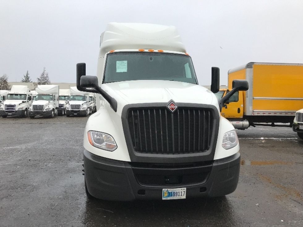 Sleeper Tractor-Heavy Duty Tractors-International-2022-LT625-Stockton-CA-505,418\n\t\tmiles-$ 57,000 - Image 2