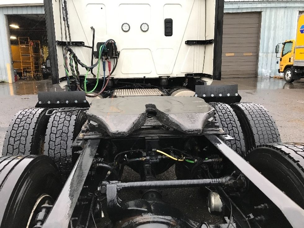 Sleeper Tractor-Heavy Duty Tractors-International-2022-LT625-Stockton-CA-505,418\n\t\tmiles-$ 57,000 - Image 6