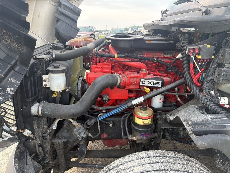 Sleeper Tractor-Heavy Duty Tractors-International-2022-LT625-Sturtevant-WI-261,352\n\t\tmiles-$ 79,500 - Image 20