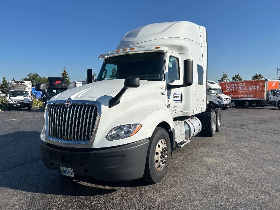 Sleeper Tractor-Heavy Duty Tractors-International-2022-LT625-Sturtevant-WI-354,148\n\t\tmiles-$ 70,500 - Image 3