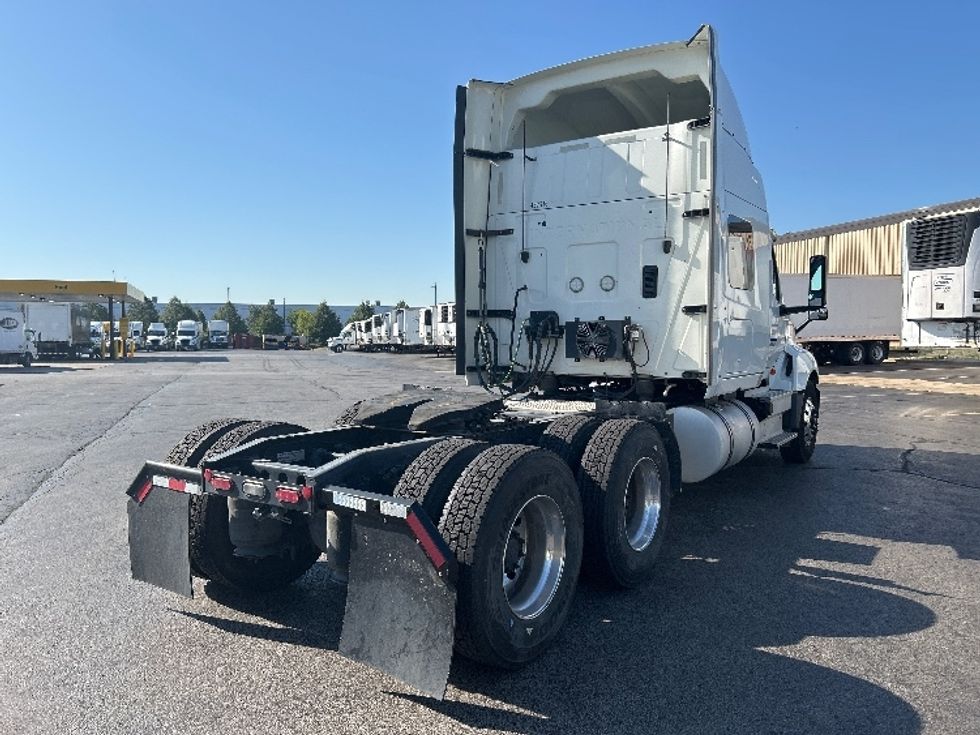 Sleeper Tractor-Heavy Duty Tractors-International-2022-LT625-Sturtevant-WI-354,148\n\t\tmiles-$ 70,500 - Image 7