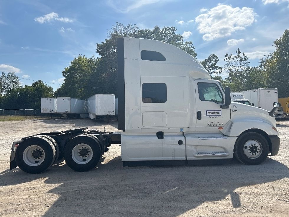 Sleeper Tractor-Heavy Duty Tractors-International-2022-LT625-Sturtevant-WI-356,188\n\t\tmiles-$ 68,000 - Image 8