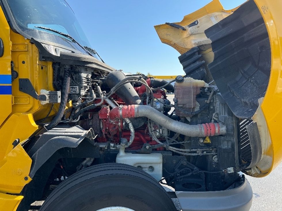 Sleeper Tractor-Heavy Duty Tractors-International-2022-LT625-Sturtevant-WI-387,293\n\t\tmiles-$ 60,250 - Image 20