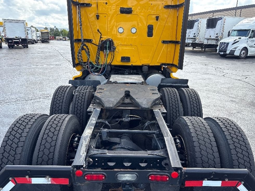 Sleeper Tractor-Heavy Duty Tractors-International-2022-LT625-Sturtevant-WI-388,406\n\t\tmiles-$ 60,250 - Image 6