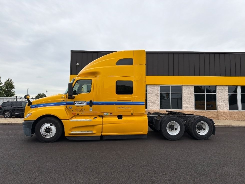 Sleeper Tractor-Heavy Duty Tractors-International-2022-LT625-Sturtevant-WI-526,340\n\t\tmiles-$ 54,500 - Image 4