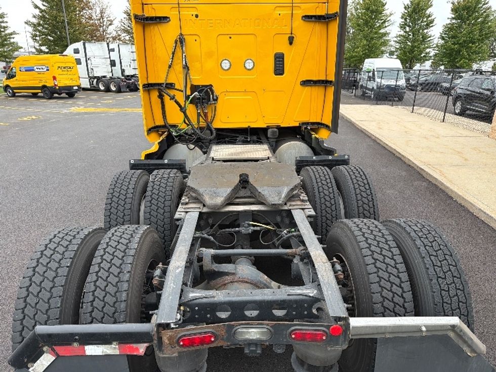 Sleeper Tractor-Heavy Duty Tractors-International-2022-LT625-Sturtevant-WI-526,340\n\t\tmiles-$ 54,500 - Image 6