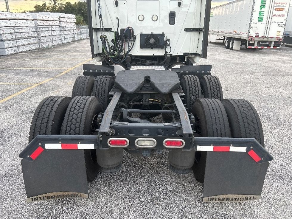 Sleeper Tractor-Heavy Duty Tractors-International-2022-LT625-Tampa-FL-281,651\n\t\tmiles-$ 84,250 - Image 6