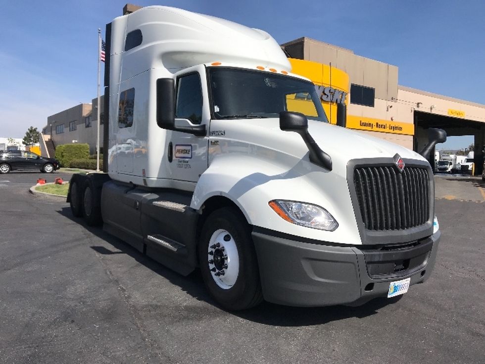 2022 International LT625 Sleeper Tractor