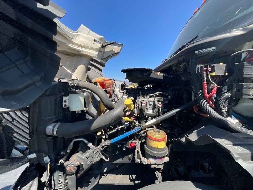 Sleeper Tractor-Heavy Duty Tractors-International-2022-LT625-Torrance-CA-494,905\n\t\tmiles-$ 43,000 - Image 21