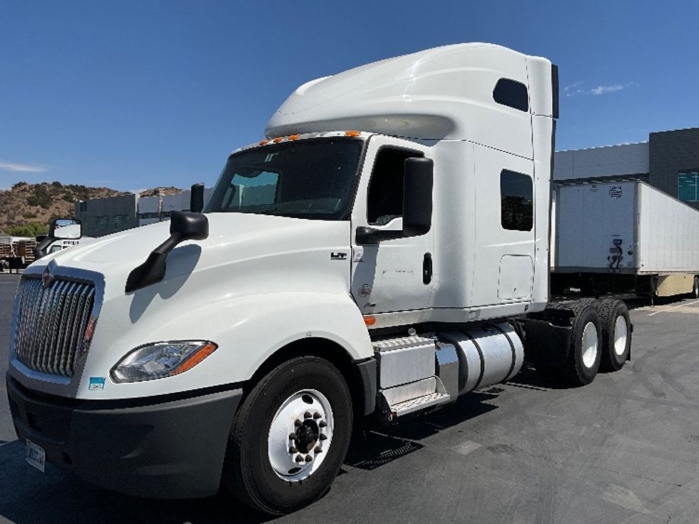 Sleeper Tractor-Heavy Duty Tractors-International-2022-LT625-Torrance-CA-494,905\n\t\tmiles-$ 43,000 - Image 3