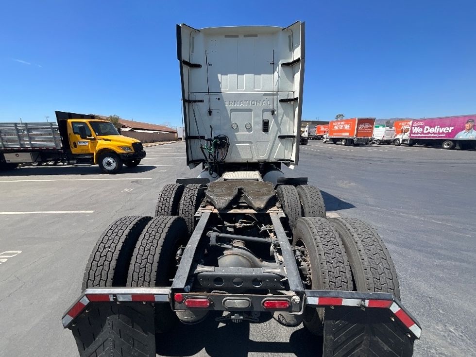 Sleeper Tractor-Heavy Duty Tractors-International-2022-LT625-Torrance-CA-494,905\n\t\tmiles-$ 43,000 - Image 6