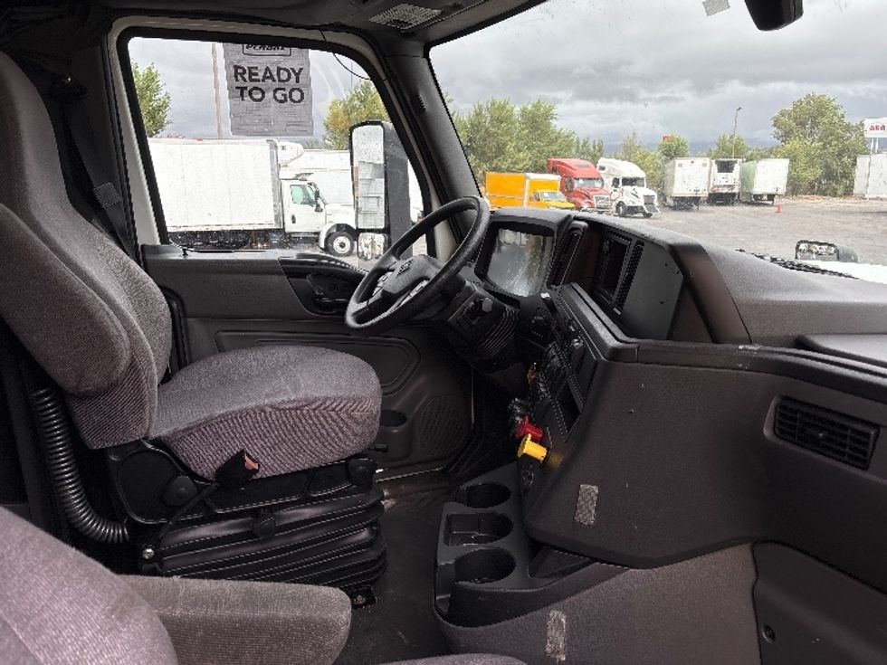 Sleeper Tractor-Heavy Duty Tractors-International-2022-LT625-West Valley City-UT-380,775\n\t\tmiles-$ 74,000 - Image 15