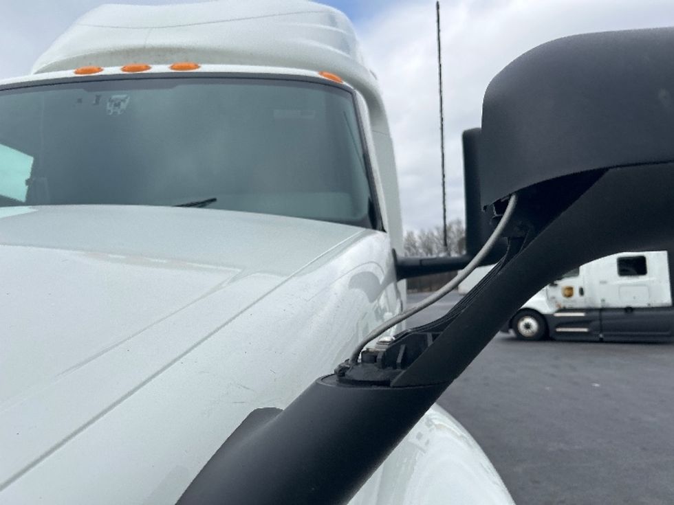 Sleeper Tractor-Heavy Duty Tractors-International-2023-LT625-Atlanta-GA-602,273\n\t\tmiles-$ 47,750 - Image 22