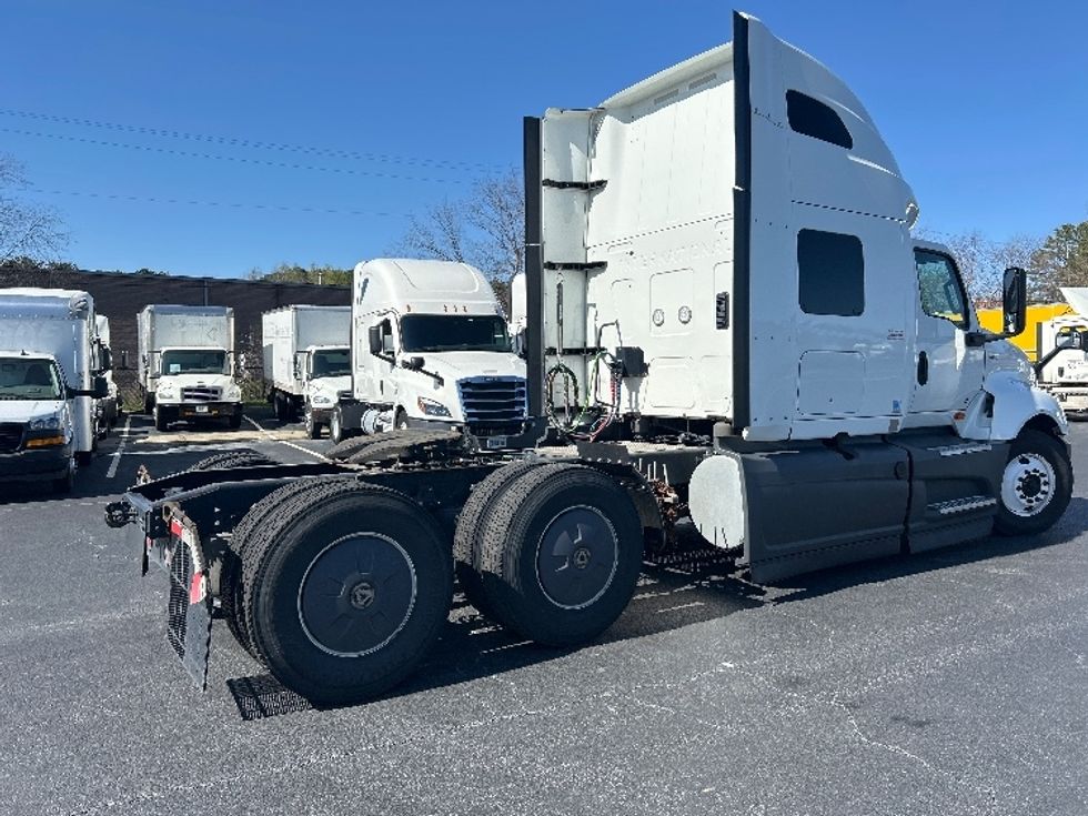 Sleeper Tractor-Heavy Duty Tractors-International-2023-LT625-Atlanta-GA-617,752\n\t\tmiles-$ 44,250 - Image 7