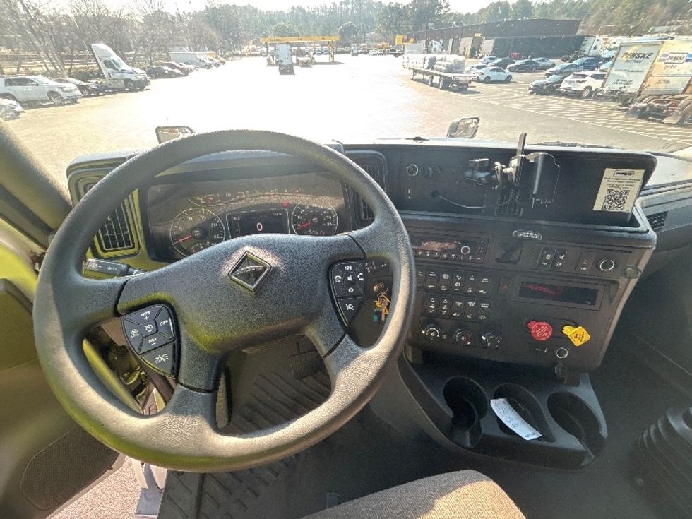 Sleeper Tractor-Heavy Duty Tractors-International-2023-LT625-Atlanta-GA-627,797\n\t\tmiles-$ 45,000 - Image 11