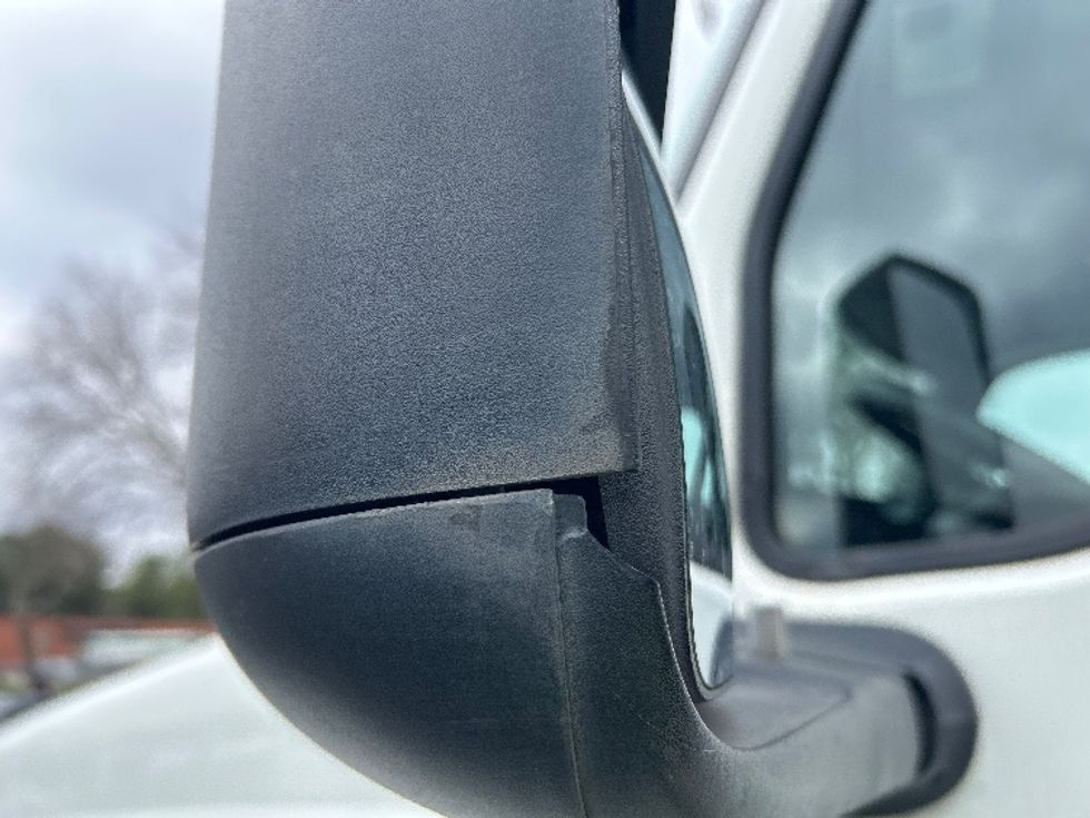 Sleeper Tractor-Heavy Duty Tractors-International-2023-LT625-Atlanta-GA-694,451\n\t\tmiles-$ 38,500 - Image 23