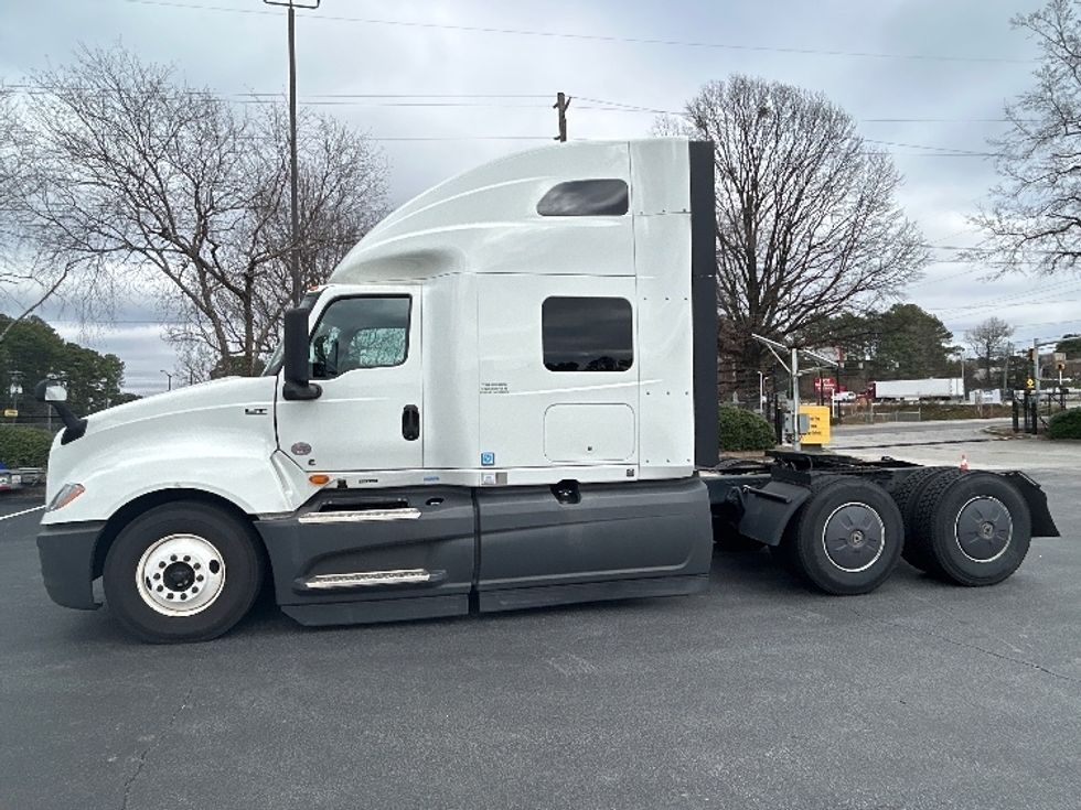 Sleeper Tractor-Heavy Duty Tractors-International-2023-LT625-Atlanta-GA-694,451\n\t\tmiles-$ 38,500 - Image 4