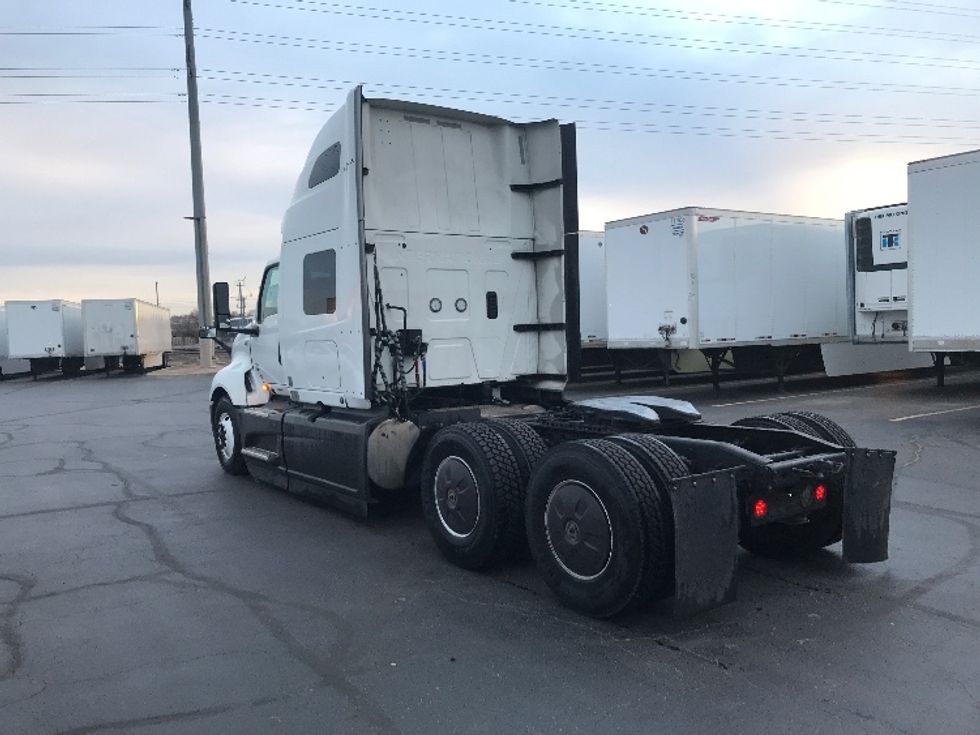 Sleeper Tractor-Heavy Duty Tractors-International-2023-LT625-Aurora-CO-696,397\n\t\tmiles-$ 40,750 - Image 5