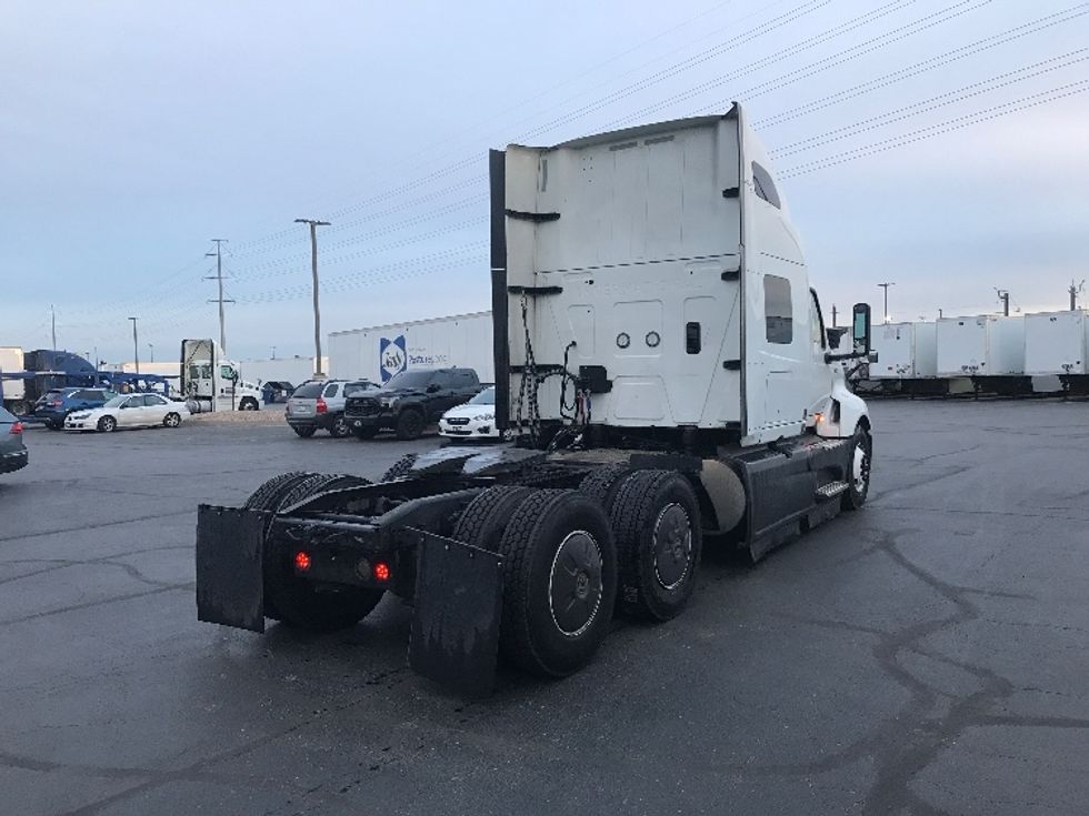 Sleeper Tractor-Heavy Duty Tractors-International-2023-LT625-Aurora-CO-696,397\n\t\tmiles-$ 40,750 - Image 7