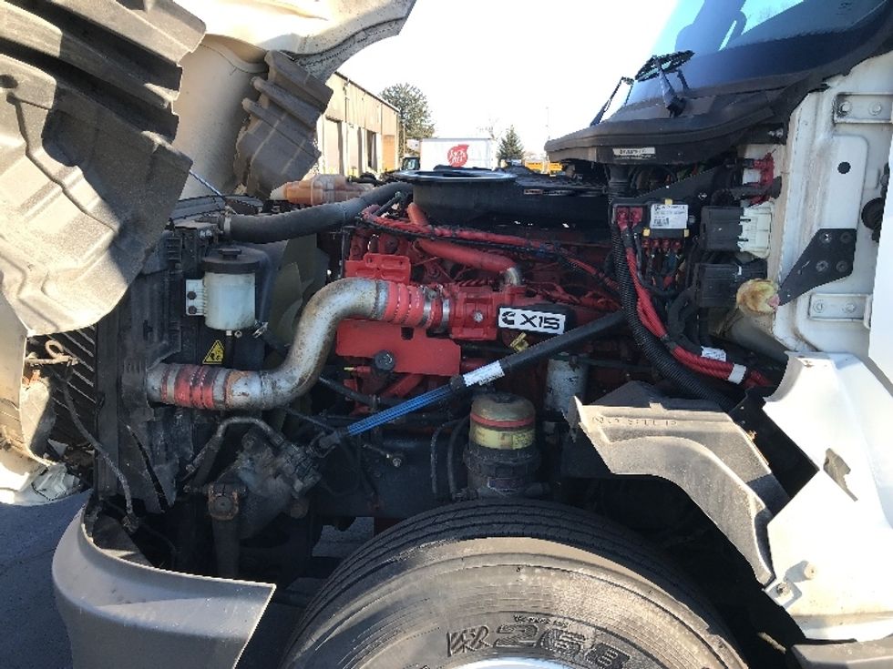 Sleeper Tractor-Heavy Duty Tractors-International-2023-LT625-Bensalem-PA-519,590\n\t\tmiles-$ 55,250 - Image 21