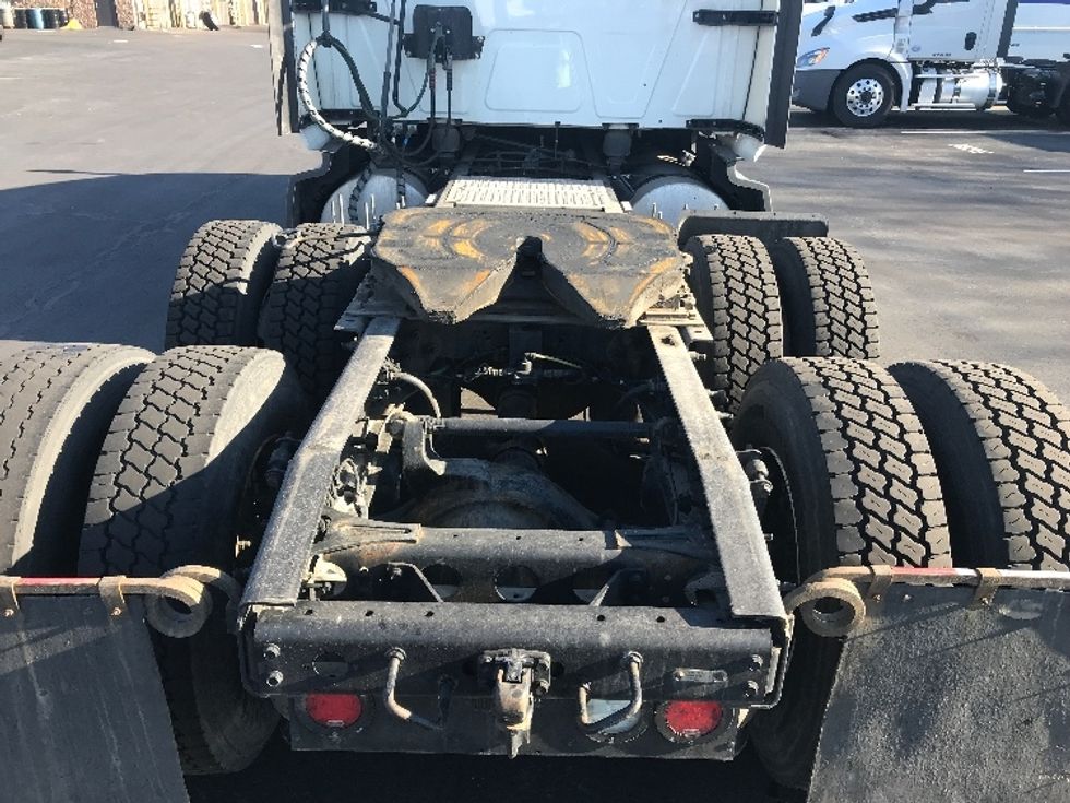 Sleeper Tractor-Heavy Duty Tractors-International-2023-LT625-Bensalem-PA-519,590\n\t\tmiles-$ 55,250 - Image 6