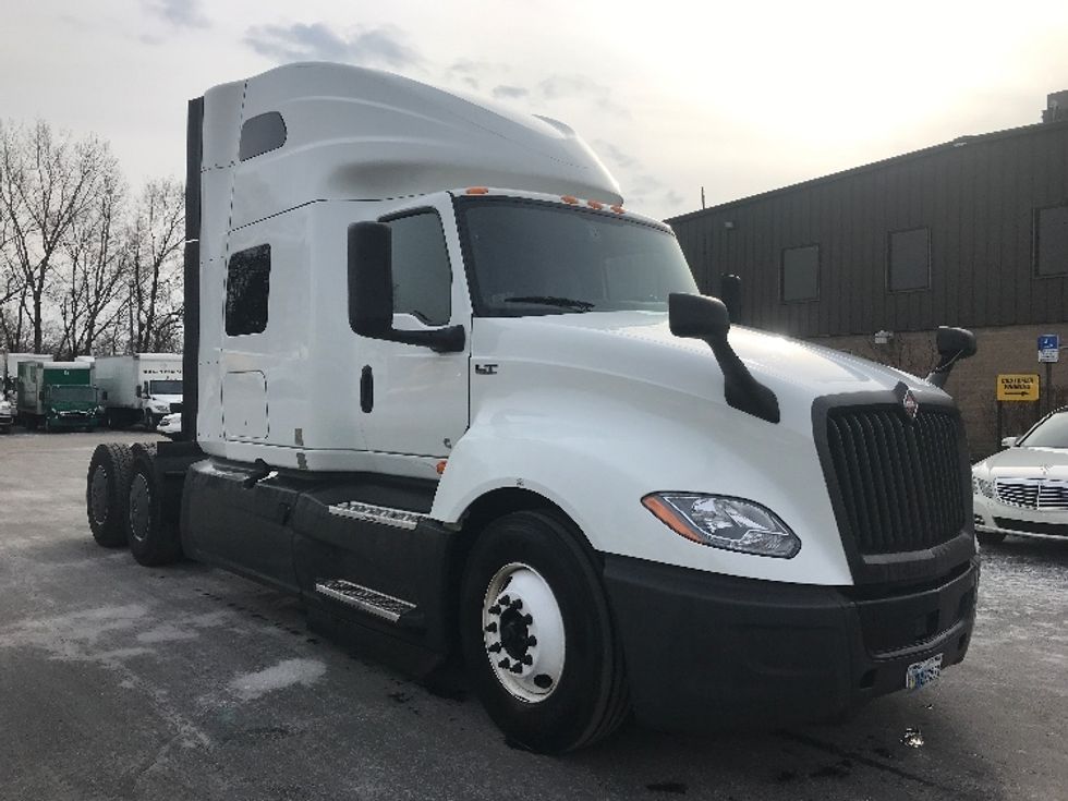 Sleeper Tractor-Heavy Duty Tractors-International-2023-LT625-Bensalem-PA-601,660\n\t\tmiles-$ 45,500 - Image 1
