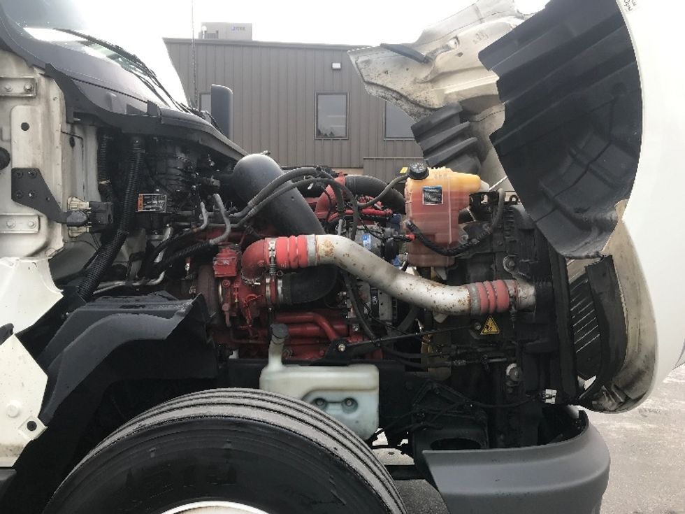 Sleeper Tractor-Heavy Duty Tractors-International-2023-LT625-Bensalem-PA-601,660\n\t\tmiles-$ 45,500 - Image 20