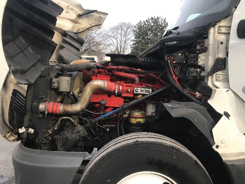 Sleeper Tractor-Heavy Duty Tractors-International-2023-LT625-Bensalem-PA-601,660\n\t\tmiles-$ 45,500 - Image 21