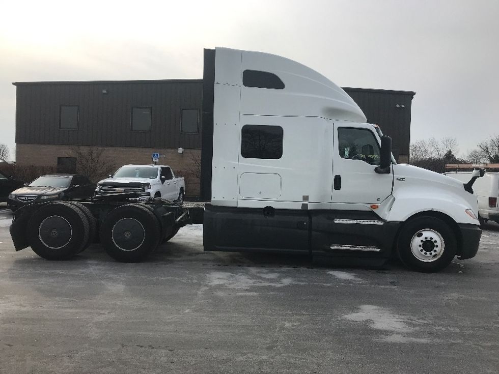 Sleeper Tractor-Heavy Duty Tractors-International-2023-LT625-Bensalem-PA-601,660\n\t\tmiles-$ 45,500 - Image 8