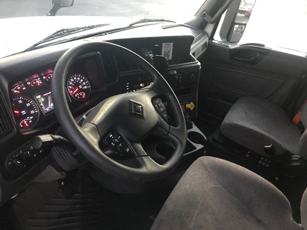 Sleeper Tractor-Heavy Duty Tractors-International-2023-LT625-Bensalem-PA-626,933\n\t\tmiles-$ 45,000 - Image 10