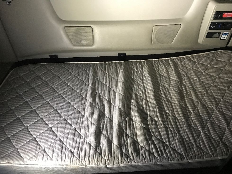 Sleeper Tractor-Heavy Duty Tractors-International-2023-LT625-Bensalem-PA-626,933\n\t\tmiles-$ 45,000 - Image 17